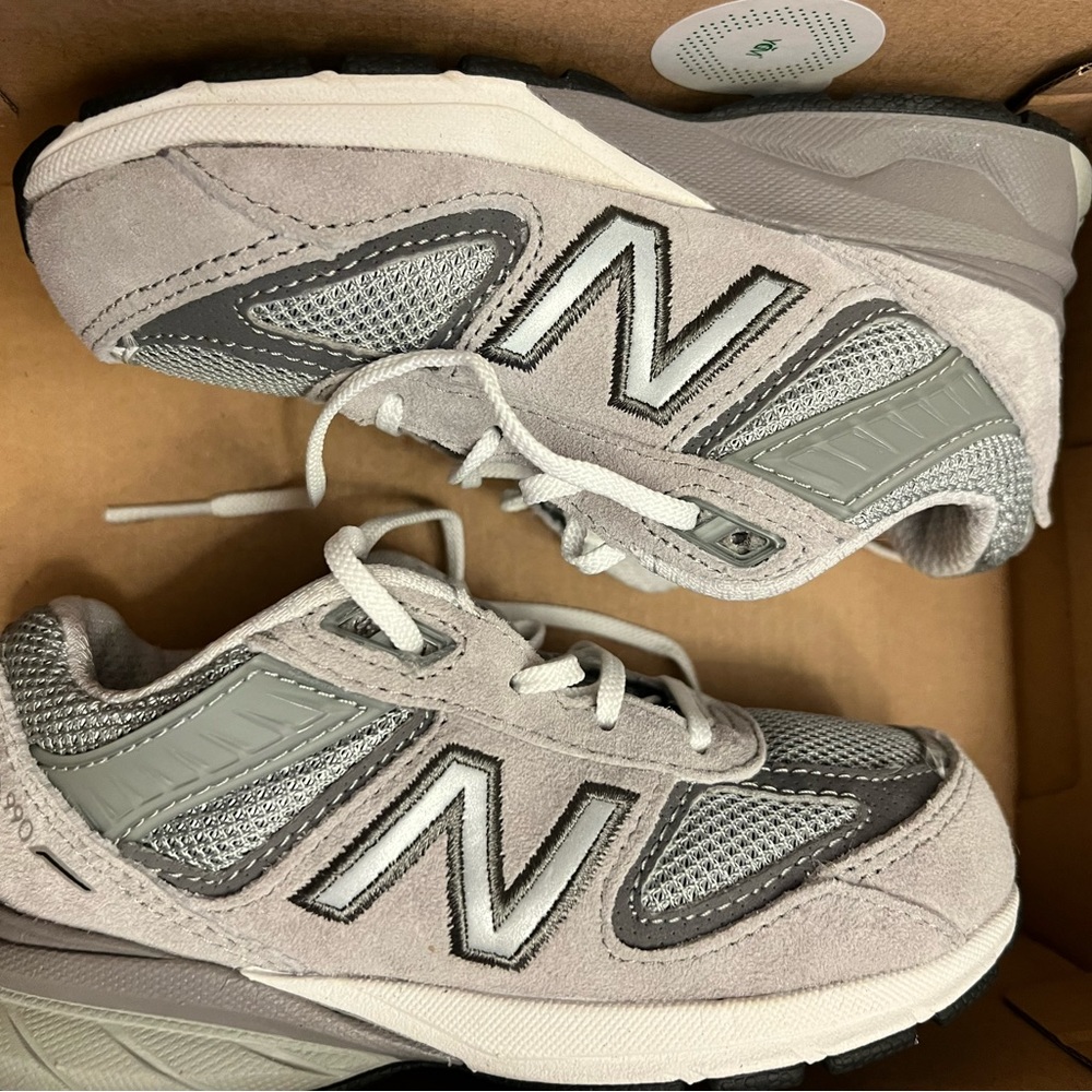 New Balance 990v5 NWT